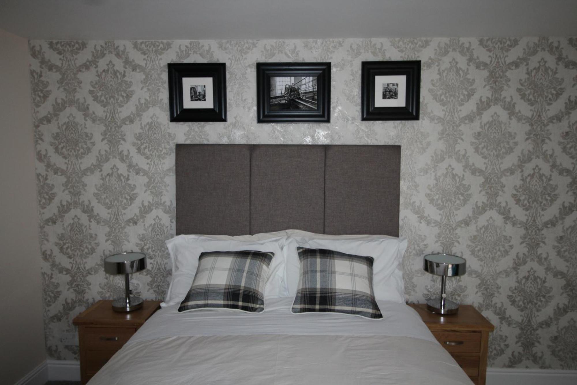 The Clothiers Arms Hotel Stroud  Room photo